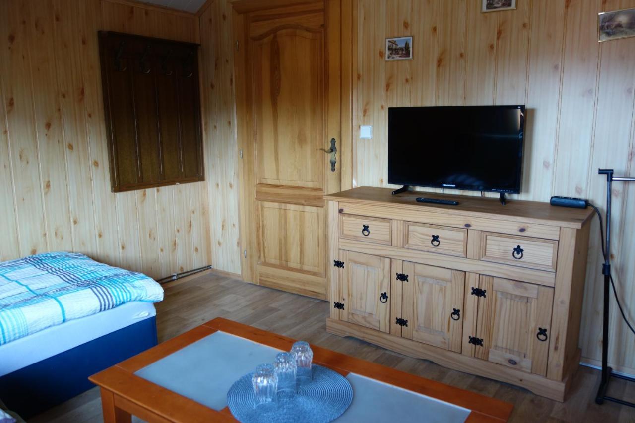 Pod Lipou Hotel Dolni Brusnice Ngoại thất bức ảnh